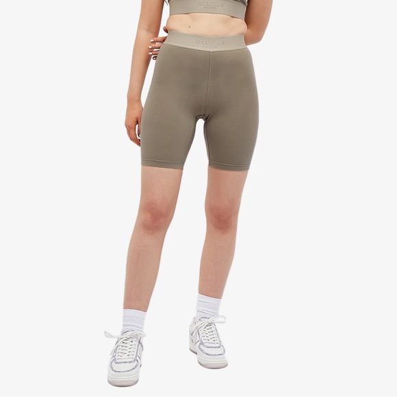 ✰ essentials biker shorts ✰ - Picture 4 of 8